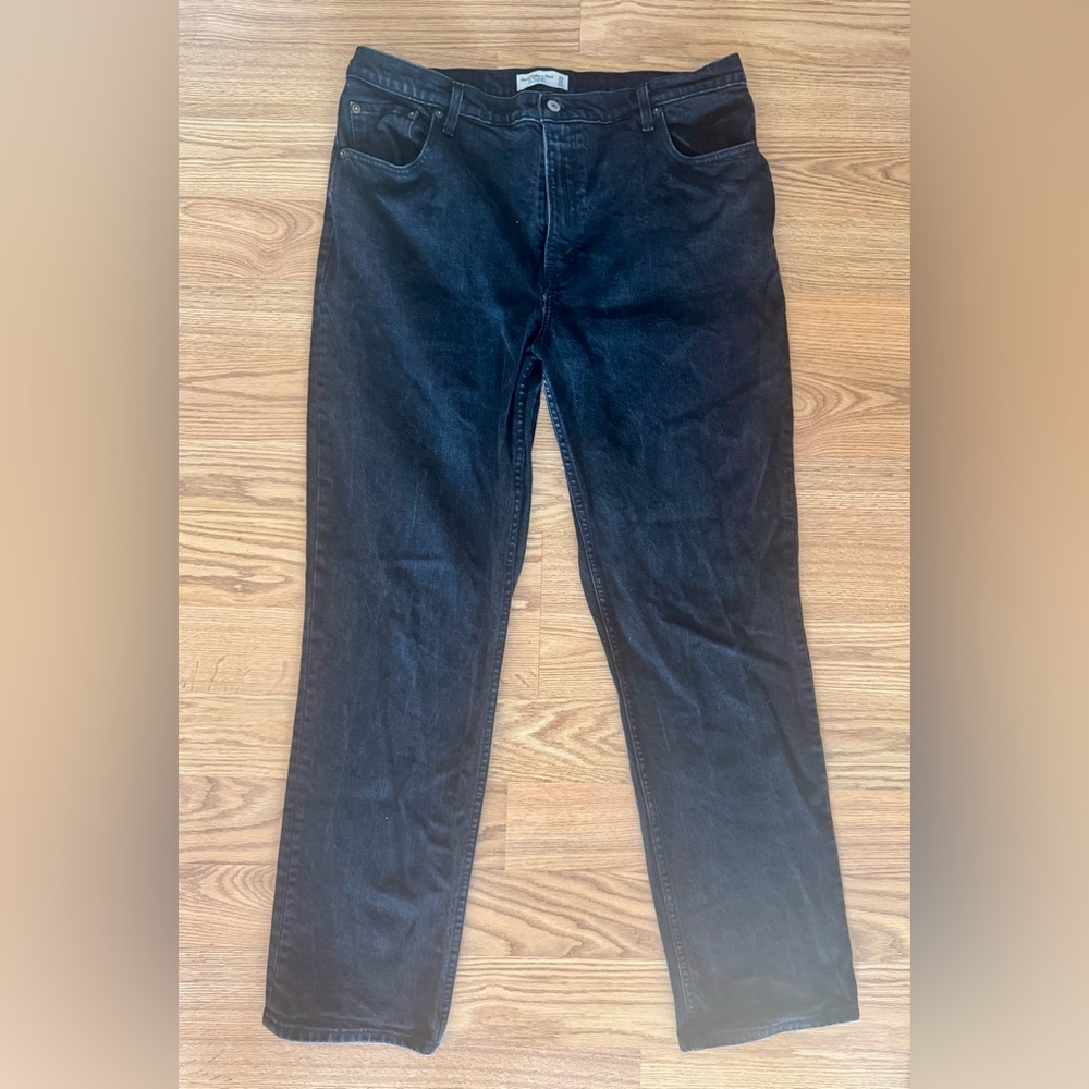 Abercrombie & Fitch Ultra High Rise 90s Straight Black Jeans - 33L - Picture 2 of 5